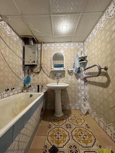 3 otaqlı köhnə tikili - Bakıxanov q. - 60 m² (10)