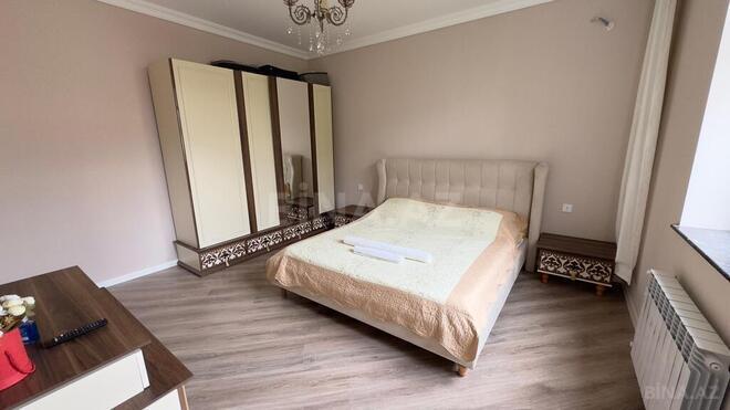 4 otaqlı həyət evi/bağ evi - Əhmədli q. - 240 m² (13)