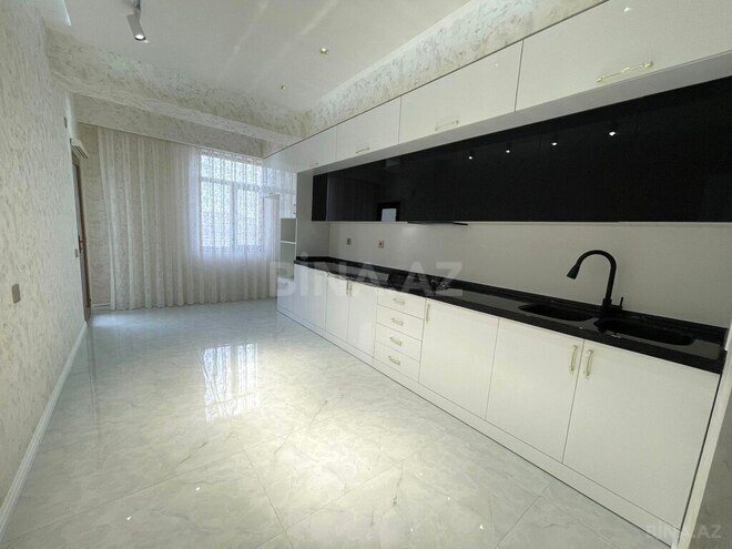 4 otaqlı yeni tikili - 20 Yanvar m. - 153 m² (10)
