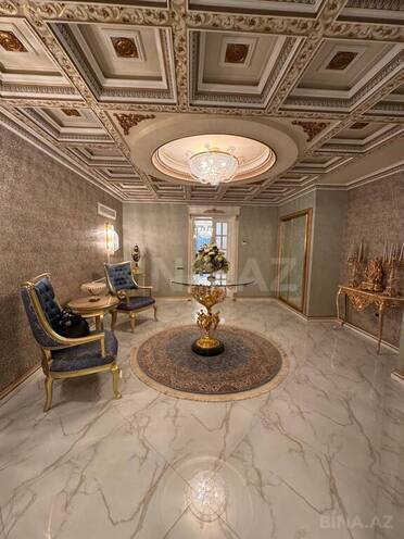 10 otaqlı həyət evi/bağ evi - Novxanı q. - 750 m² (9)