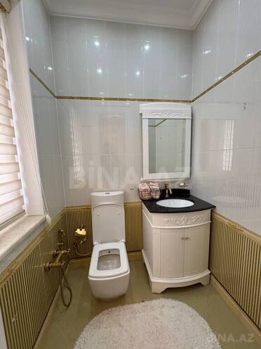 10 otaqlı həyət evi/bağ evi - Novxanı q. - 750 m² (25)
