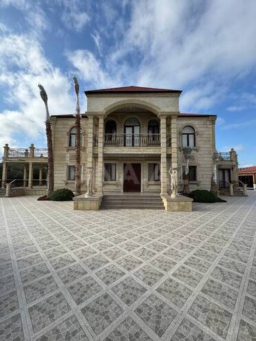 10 otaqlı həyət evi/bağ evi - Novxanı q. - 750 m² (1)