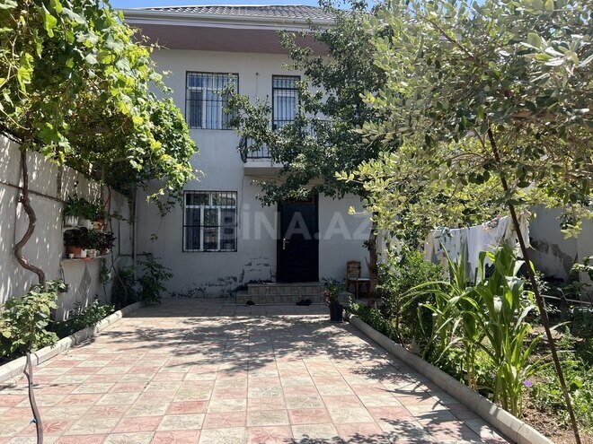 7 otaqlı həyət evi/bağ evi - Biləcəri q. - 240 m² (1)