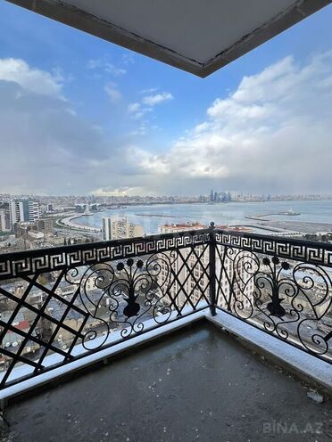 4 otaqlı yeni tikili - Bayıl q. - 178 m² (14)