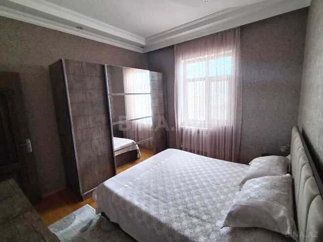 7 otaqlı həyət evi/bağ evi - Xırdalan - 200 m² (11)