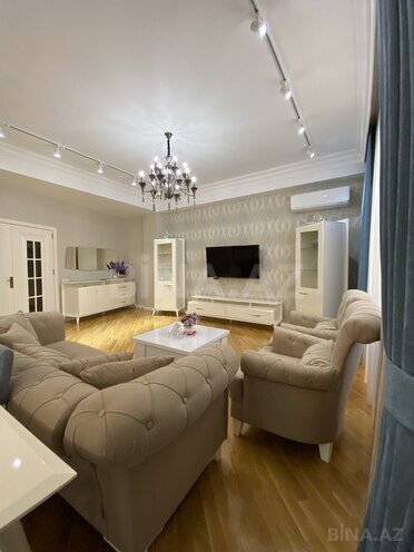 4 otaqlı yeni tikili - Şah İsmayıl Xətai m. - 209 m² (3)