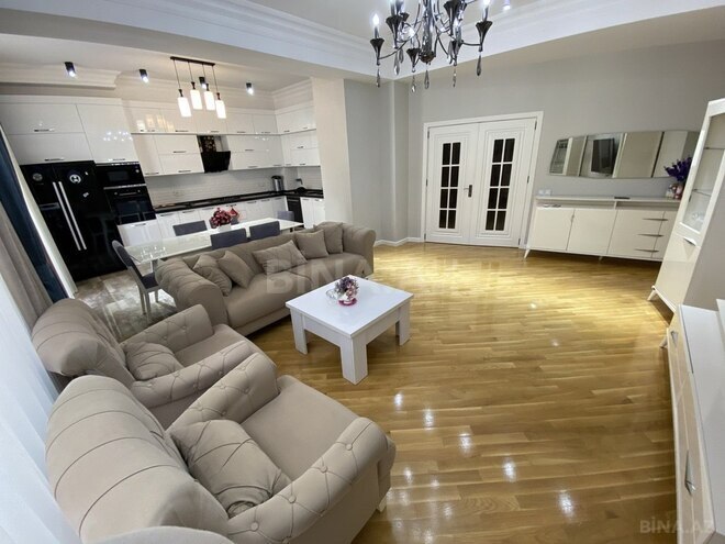 4 otaqlı yeni tikili - Şah İsmayıl Xətai m. - 209 m² (2)