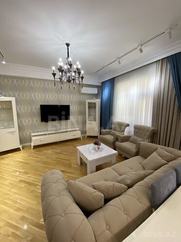 4 otaqlı yeni tikili - Şah İsmayıl Xətai m. - 209 m² (21)