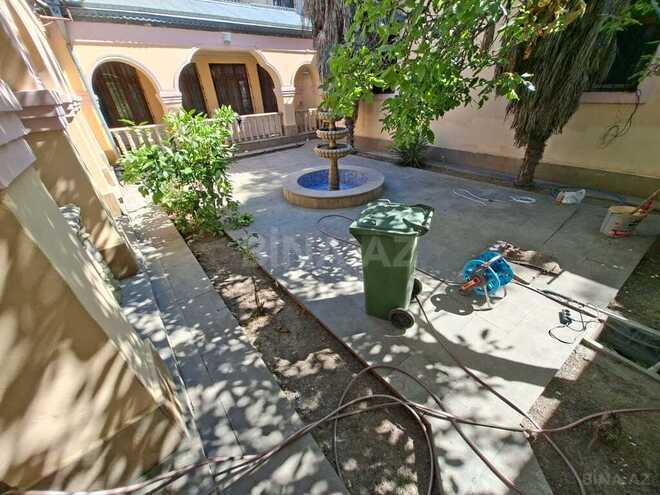 5 otaqlı həyət evi/bağ evi - Nəriman Nərimanov m. - 200 m² (1)
