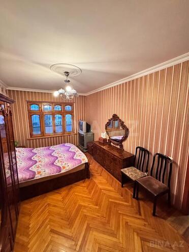 4 otaqlı köhnə tikili - Bakıxanov q. - 64 m² (9)