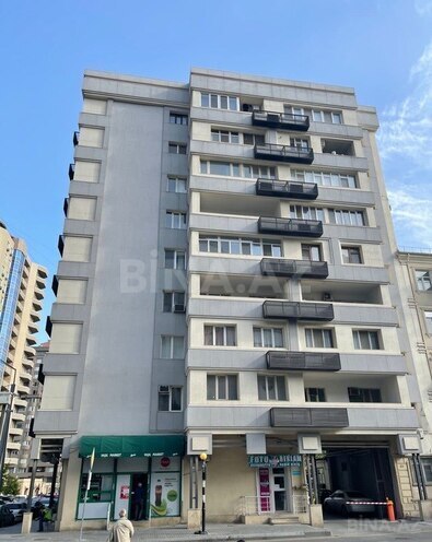 3 otaqlı köhnə tikili - 28 May m. - 80 m² (1)