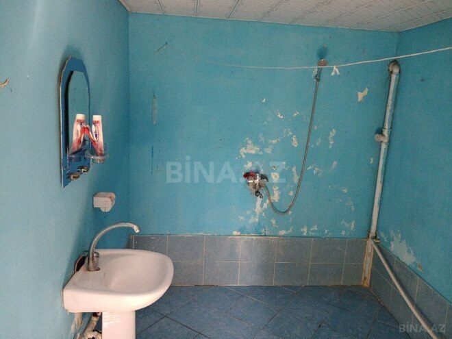 2 otaqlı həyət evi/bağ evi - Xocəsən q. - 70 m² (6)