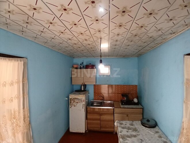 2 otaqlı həyət evi/bağ evi - Xocəsən q. - 70 m² (11)