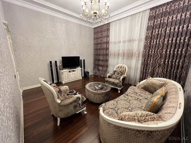 10 otaqlı həyət evi/bağ evi - Xətai r. - 750 m² (19)