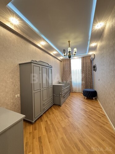 3 otaqlı yeni tikili - İnşaatçılar m. - 135 m² (12)