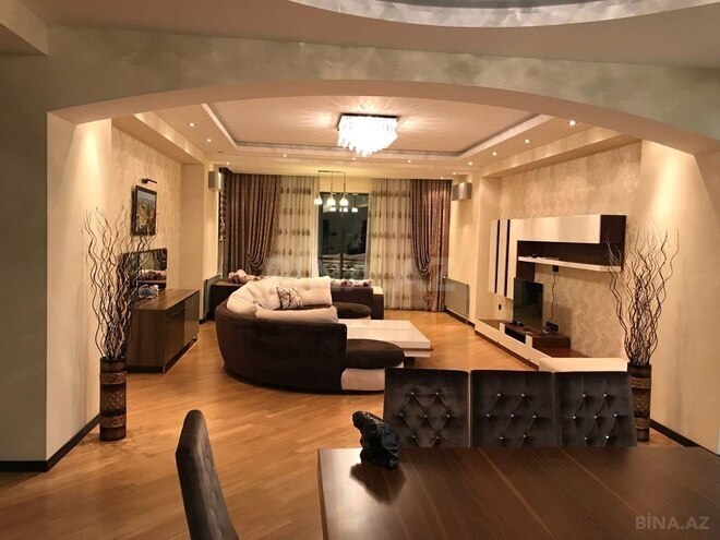 3 otaqlı yeni tikili - Şah İsmayıl Xətai m. - 220 m² (9)