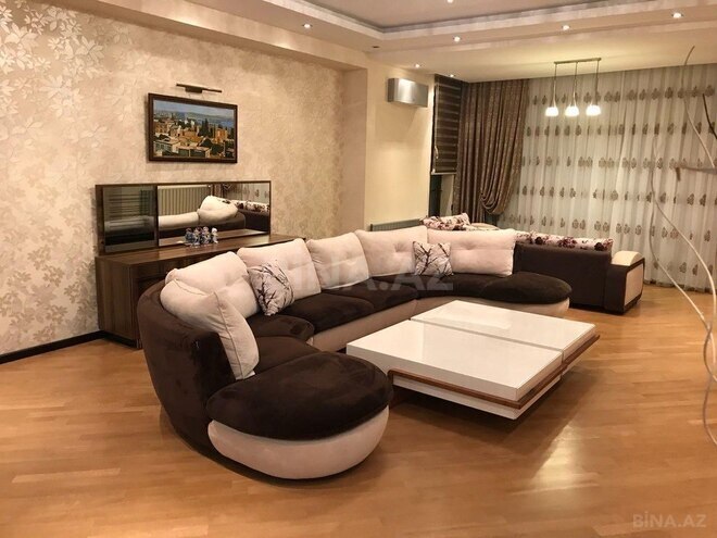 3 otaqlı yeni tikili - Şah İsmayıl Xətai m. - 220 m² (2)