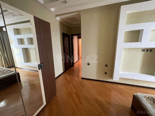 3 otaqlı yeni tikili - 20 Yanvar m. - 137 m² (13)