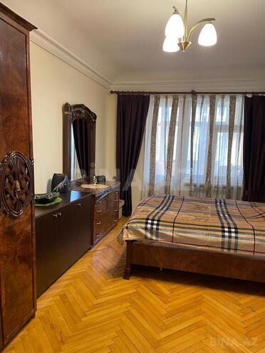 3 otaqlı köhnə tikili - 28 May m. - 90 m² (3)