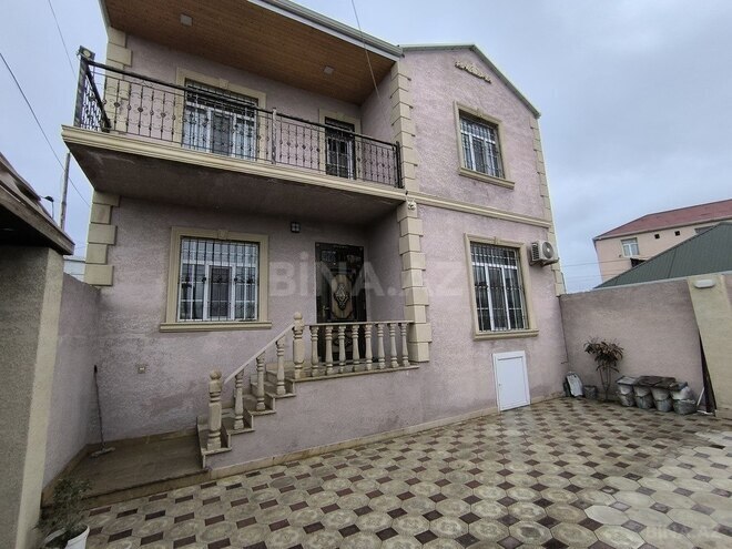 6 otaqlı həyət evi/bağ evi - Biləcəri q. - 200 m² (1)