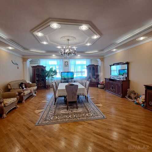 3 otaqlı yeni tikili - İnşaatçılar m. - 165 m² (1)