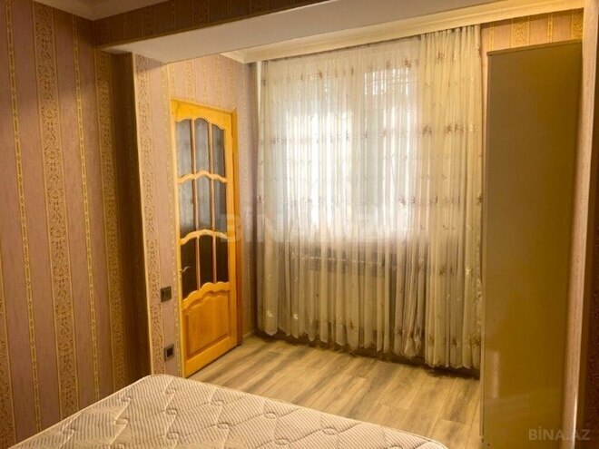 3 otaqlı köhnə tikili - Gənclik m. - 100 m² (10)