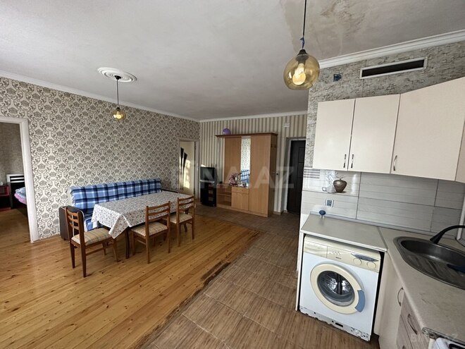 3 otaqlı köhnə tikili - İnşaatçılar m. - 70 m² (2)
