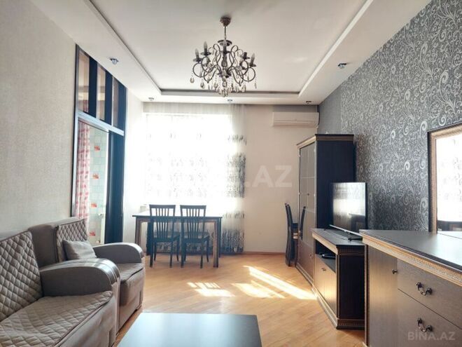3 otaqlı yeni tikili - 28 May m. - 100 m² (1)