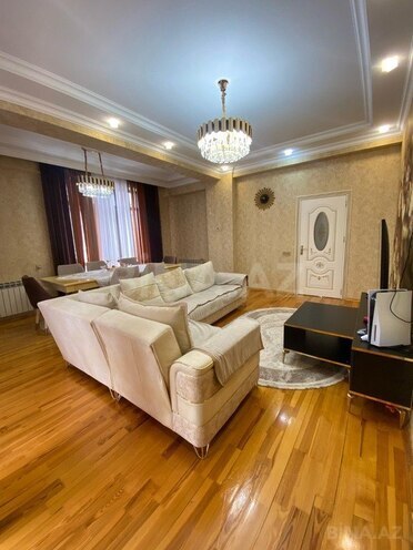 3 otaqlı yeni tikili - 20 Yanvar m. - 120 m² (4)