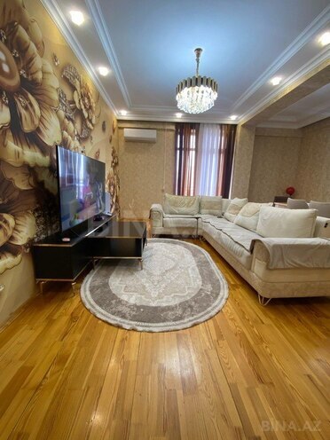 3 otaqlı yeni tikili - 20 Yanvar m. - 120 m² (2)