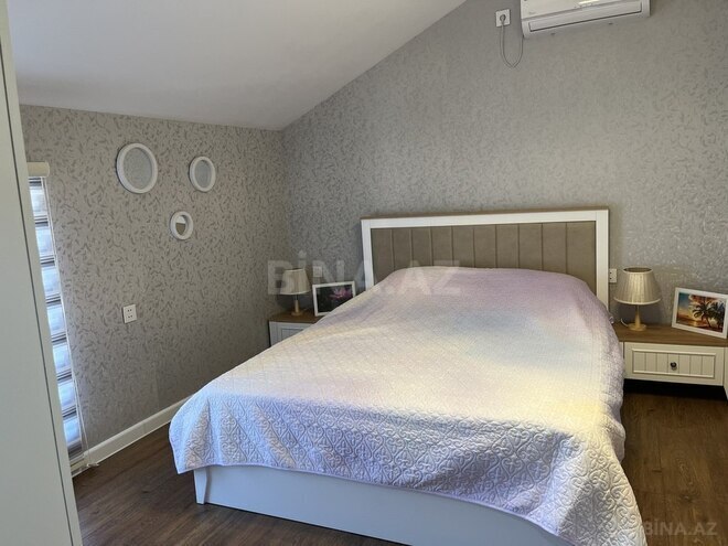 4 otaqlı həyət evi/bağ evi - Şüvəlan q. - 160 m² (13)
