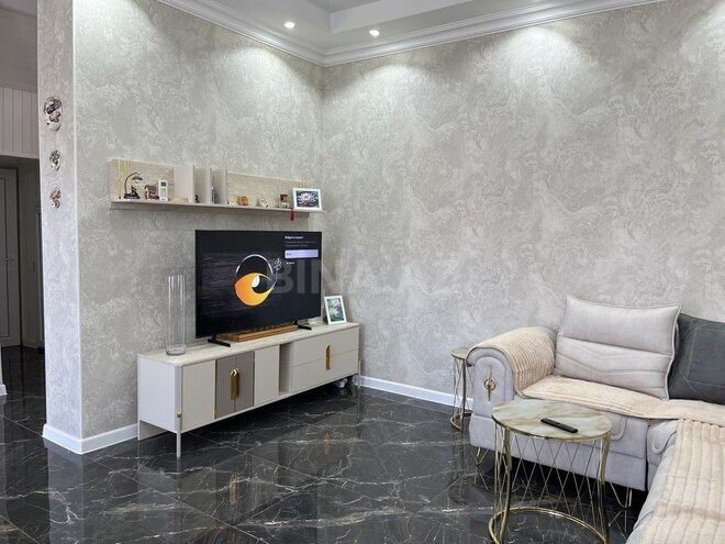 4 otaqlı həyət evi/bağ evi - Şüvəlan q. - 160 m² (15)