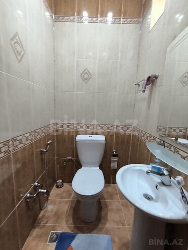8 otaqlı həyət evi/bağ evi - Biləcəri q. - 300 m² (17)