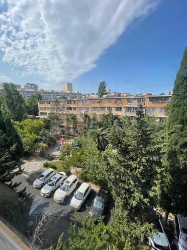 5 otaqlı köhnə tikili - Azadlıq Prospekti m. - 120 m² (16)