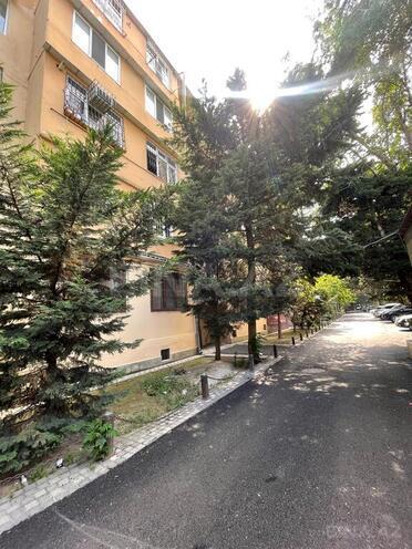 5 otaqlı köhnə tikili - Azadlıq Prospekti m. - 120 m² (1)
