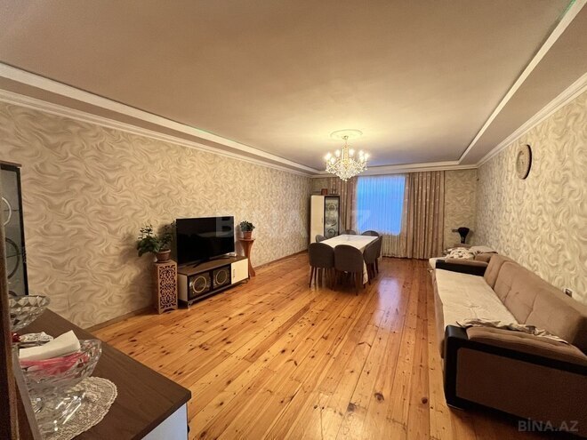 7 otaqlı həyət evi/bağ evi - Binəqədi q. - 240 m² (6)