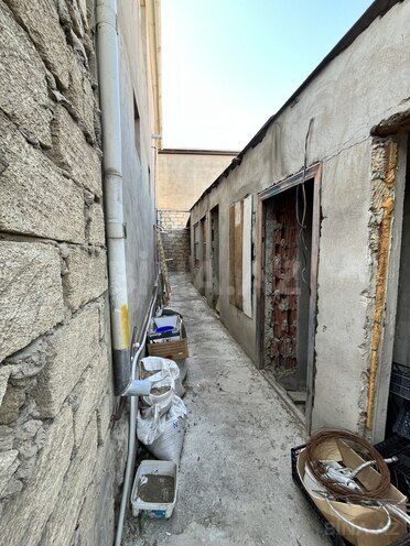 7 otaqlı həyət evi/bağ evi - Binəqədi q. - 240 m² (24)