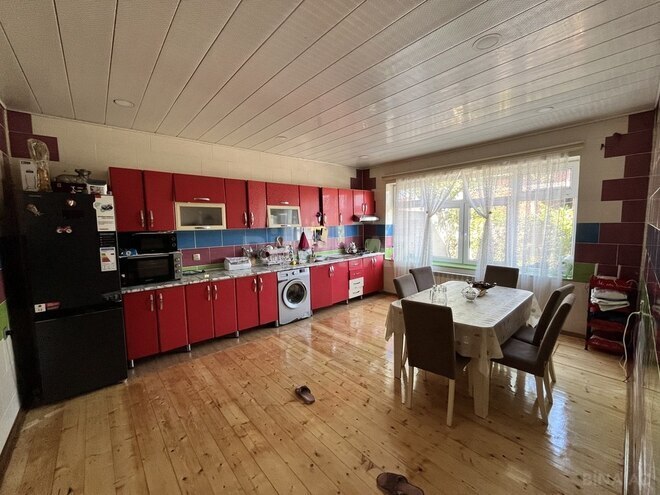 7 otaqlı həyət evi/bağ evi - Binəqədi q. - 240 m² (10)