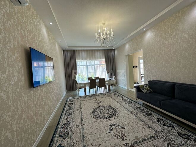 4 otaqlı həyət evi/bağ evi - Mərdəkan q. - 144 m² (1)