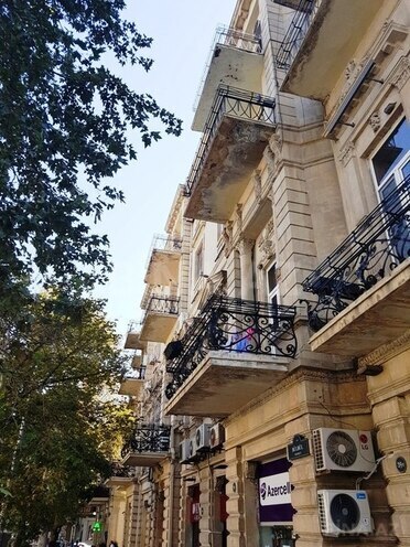 2 otaqlı köhnə tikili - Sahil m. - 50 m² (1)