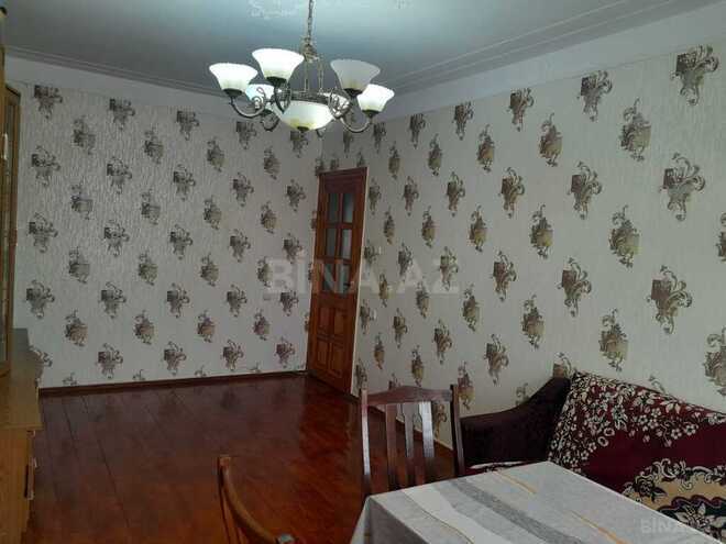 4 otaqlı köhnə tikili - Yeni Günəşli q. - 90 m² (2)
