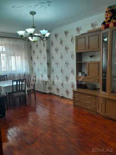 4 otaqlı köhnə tikili - Yeni Günəşli q. - 90 m² (1)
