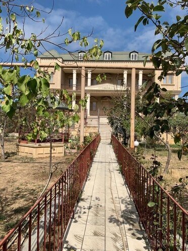 7 otaqlı həyət evi/bağ evi - Xırdalan - 840 m² (3)