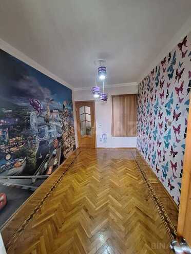 3 otaqlı köhnə tikili - 8-ci mikrorayon q. - 85 m² (22)