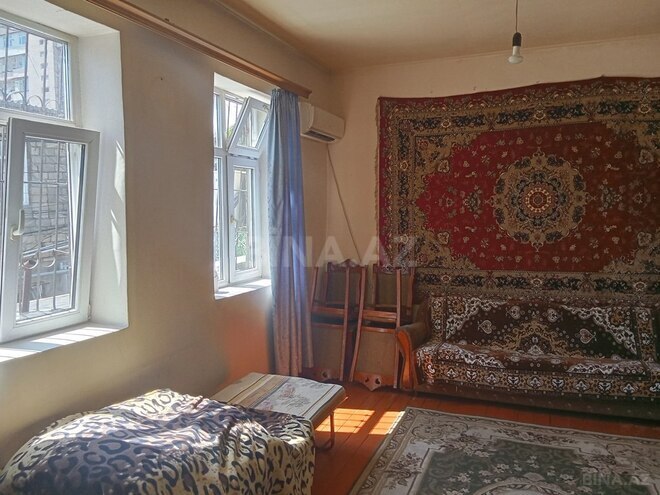 1 otaqlı həyət evi/bağ evi - İnşaatçılar m. - 35 m² (3)