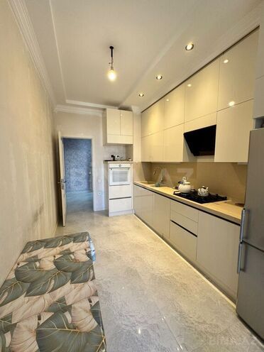 3 otaqlı yeni tikili - 8 Noyabr m. - 146 m² (9)