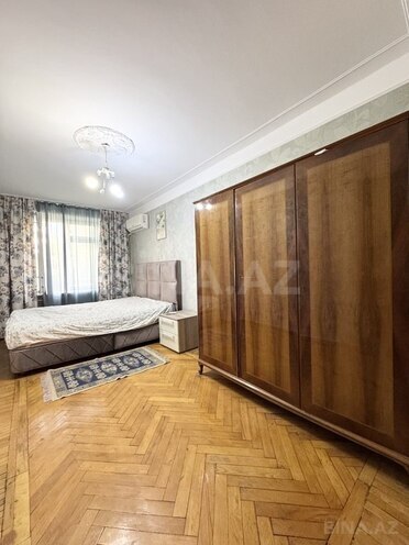 2 otaqlı köhnə tikili - İnşaatçılar m. - 60 m² (6)