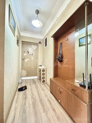 2 otaqlı köhnə tikili - İnşaatçılar m. - 60 m² (14)