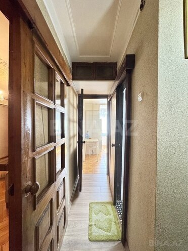 2 otaqlı köhnə tikili - İnşaatçılar m. - 60 m² (16)