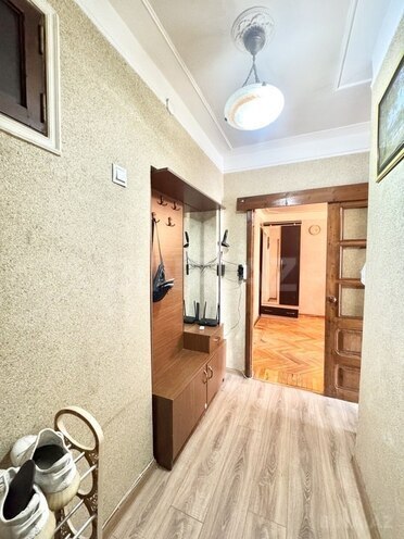 2 otaqlı köhnə tikili - İnşaatçılar m. - 60 m² (15)